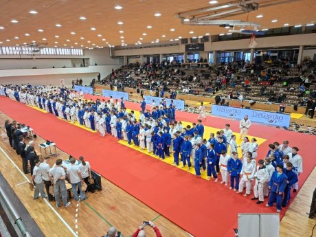 ec9c00ae-af92-46a2-a54a-0cbdd0fcbc29