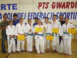 judo_polsko_mistovstvi_cl_tt_loko_medaile_tym_denik_clanek_solo.jpg